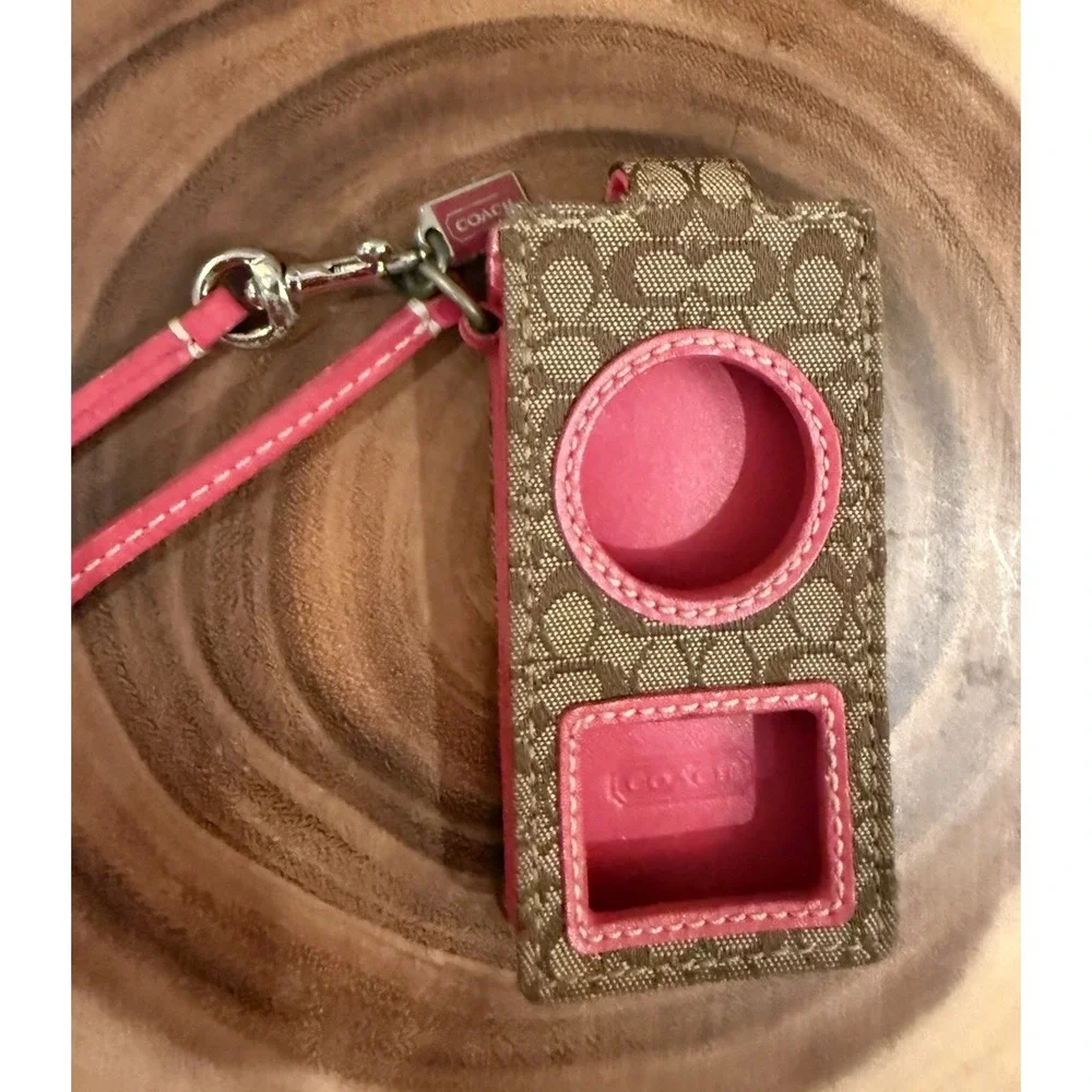 VTG Coach Y2K Pink Leather iPod Mini Logo Wristlet Very Rare